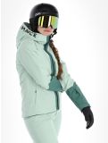 Miniatuur Peak Performance, W Rider Insulated Ski ski-jas dames Delta Green Smoke Pine groen 